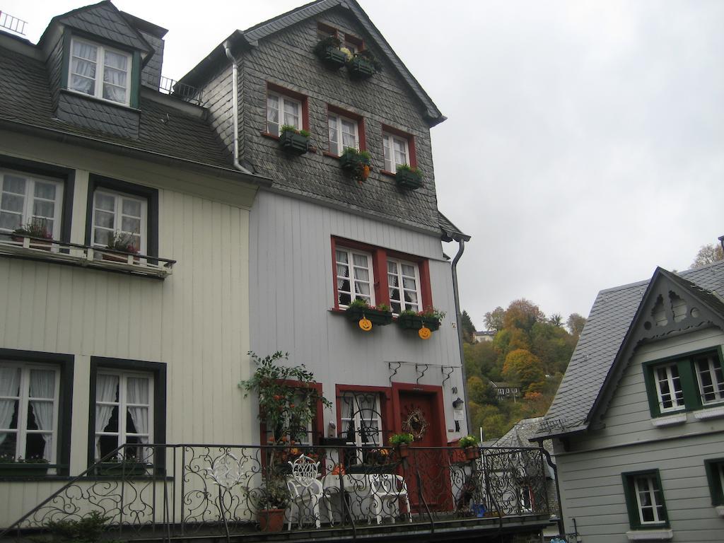 モンシャウ Gaestehaus Luise Bed & Breakfast エクステリア 写真
